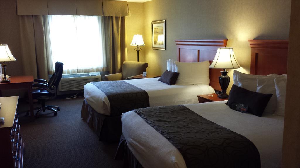 Best Western Plus Kennewick Inn Exterior photo
